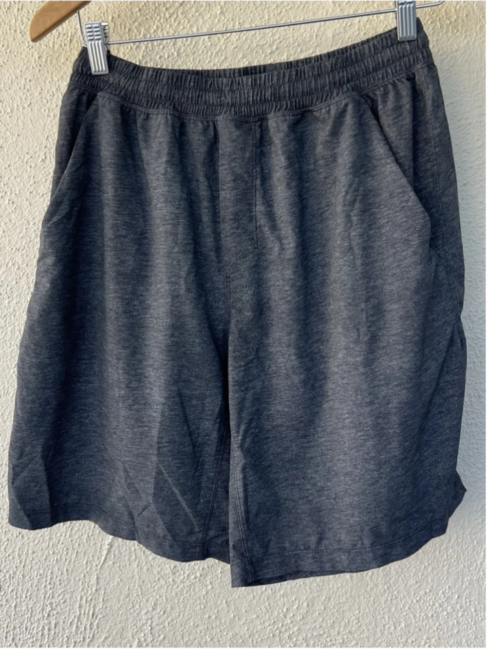 Lululemon Pace Breaker Short Mens Medium Gray Black Heather Pockets Jog Gym